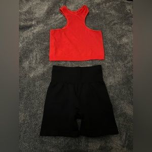 BRAND NEW size small workout setOBO